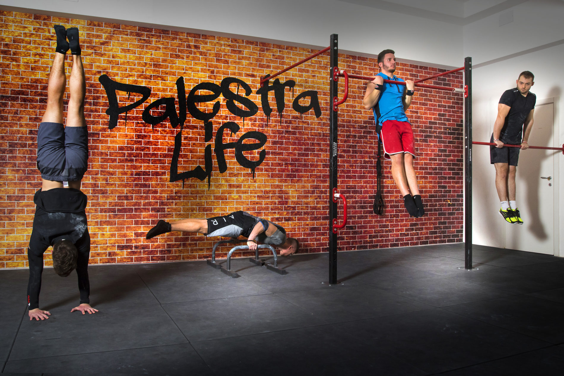 Palestra Life Arezzo sala pesi personal trainer corsi